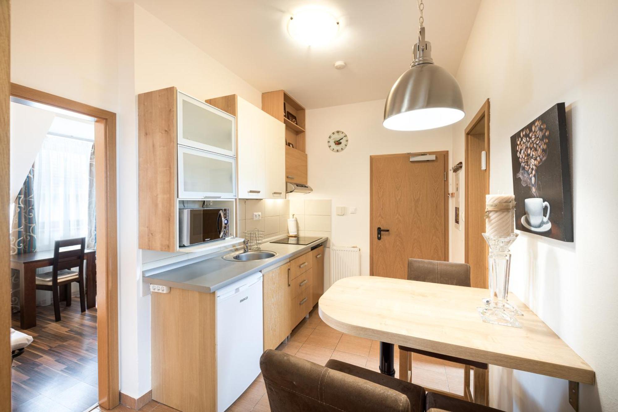 Apartments Iris Stara Lesna Exterior photo